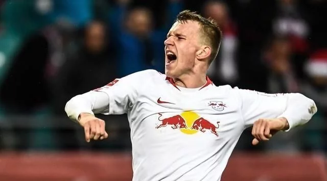 进一步通过 进一步通过