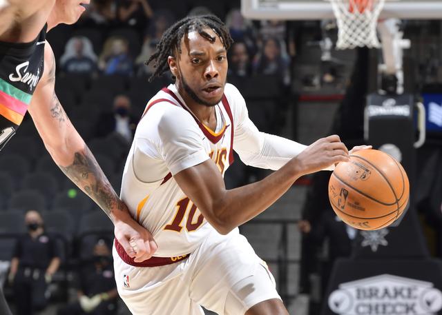 至今仍在球 至今仍在球