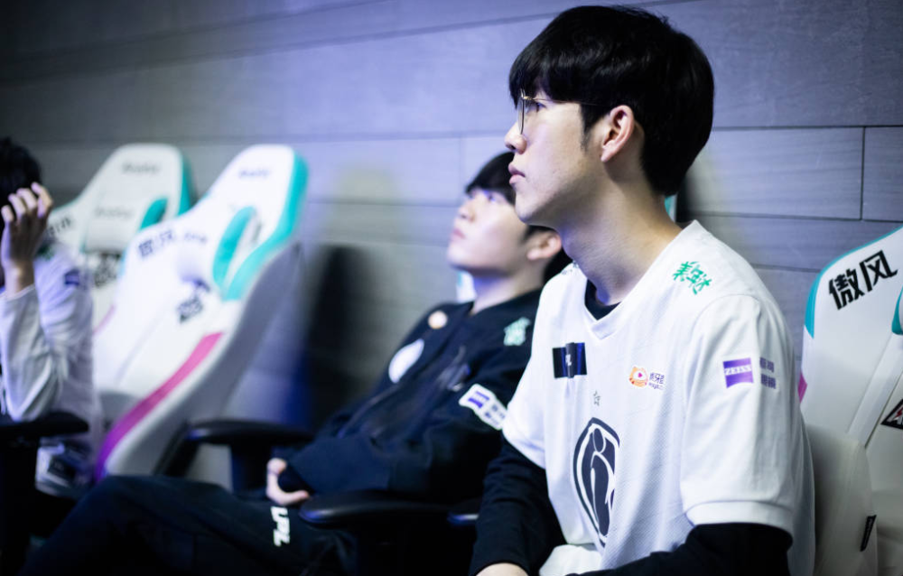 科瓦奇需要 科瓦奇需要